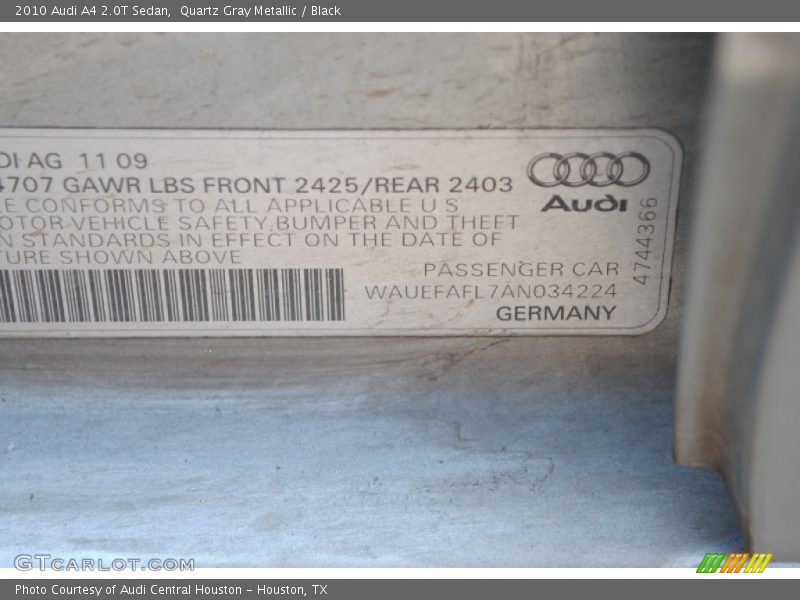 Quartz Gray Metallic / Black 2010 Audi A4 2.0T Sedan