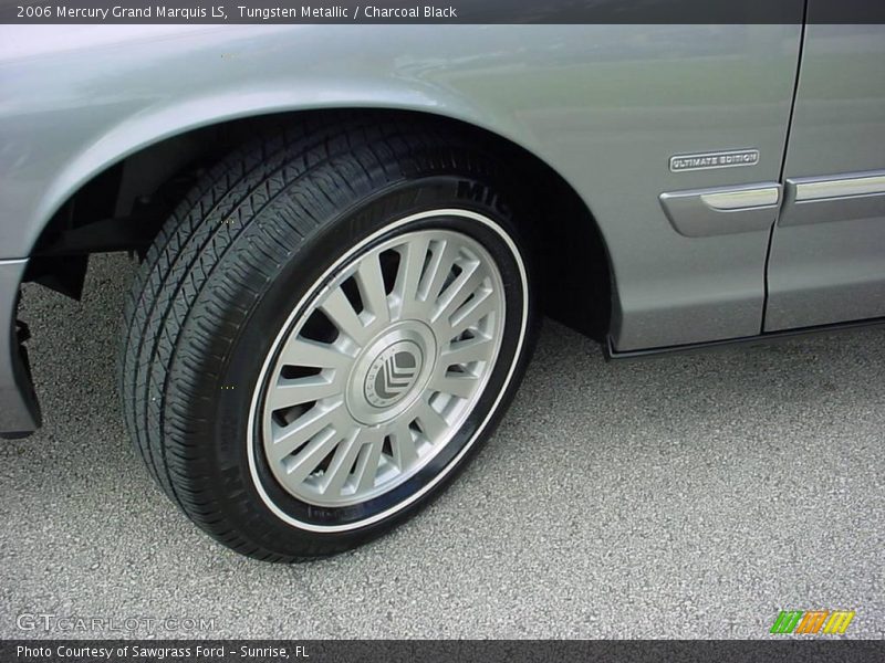 Tungsten Metallic / Charcoal Black 2006 Mercury Grand Marquis LS