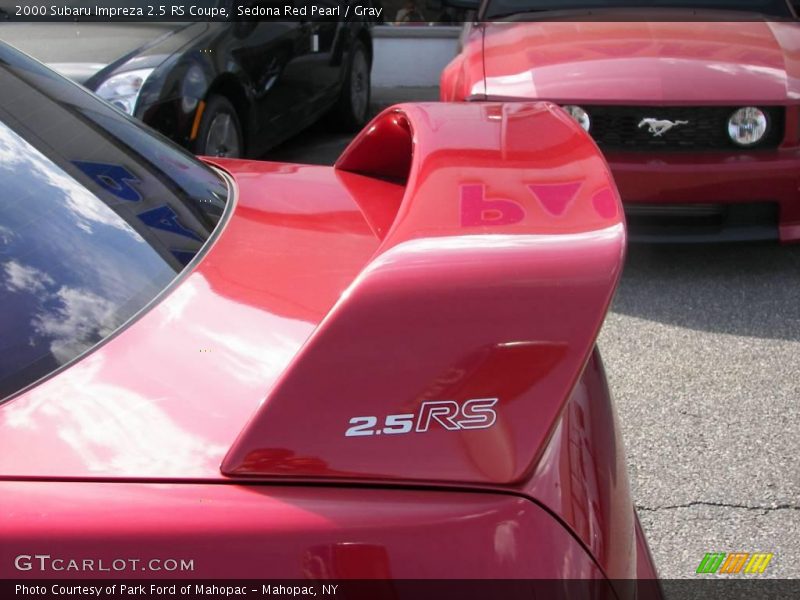 Sedona Red Pearl / Gray 2000 Subaru Impreza 2.5 RS Coupe