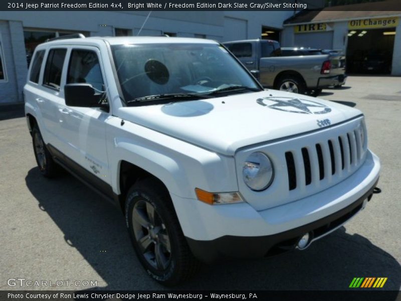 Bright White / Freedom Edition Dark Slate Gray/Silver Stitching 2014 Jeep Patriot Freedom Edition 4x4