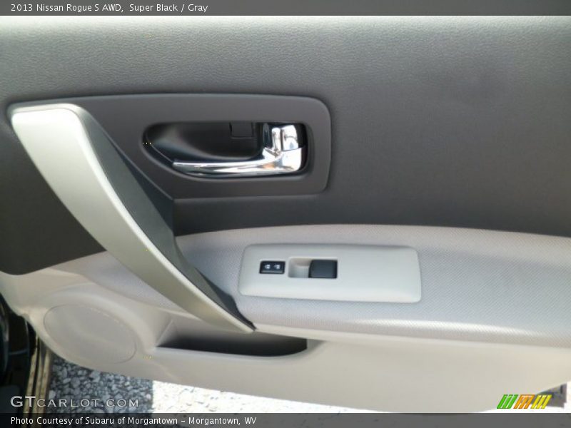 Super Black / Gray 2013 Nissan Rogue S AWD