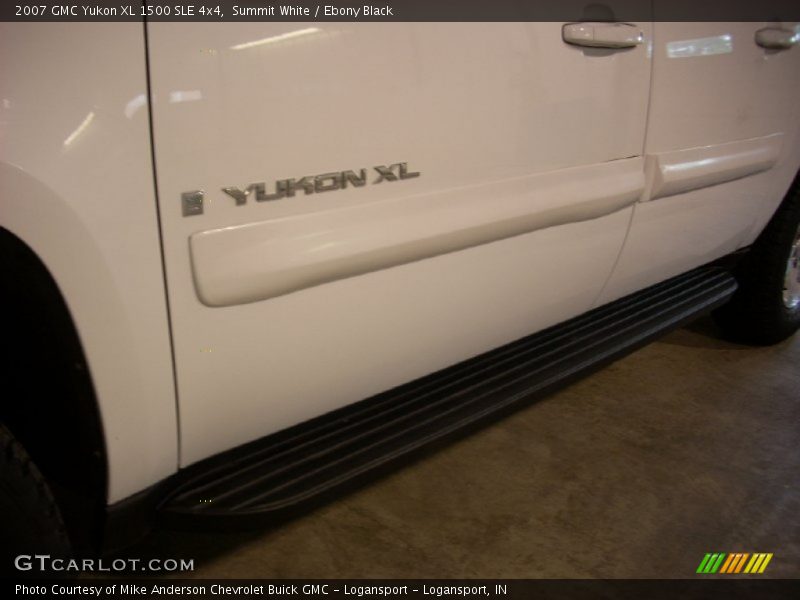 Summit White / Ebony Black 2007 GMC Yukon XL 1500 SLE 4x4