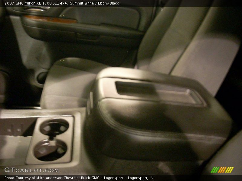 Summit White / Ebony Black 2007 GMC Yukon XL 1500 SLE 4x4