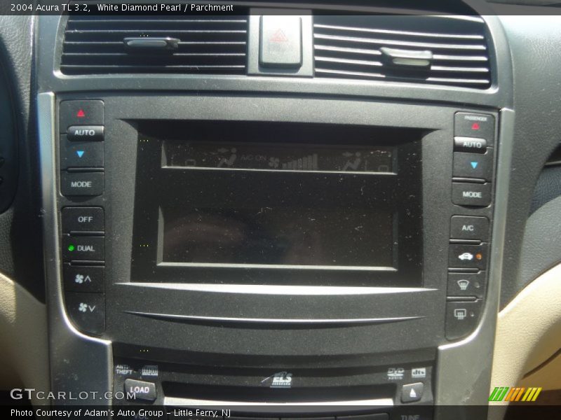White Diamond Pearl / Parchment 2004 Acura TL 3.2