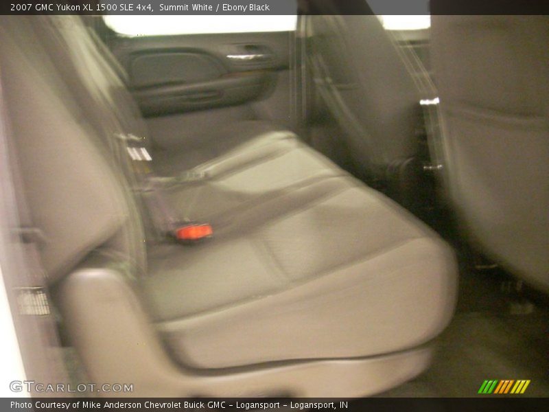Summit White / Ebony Black 2007 GMC Yukon XL 1500 SLE 4x4