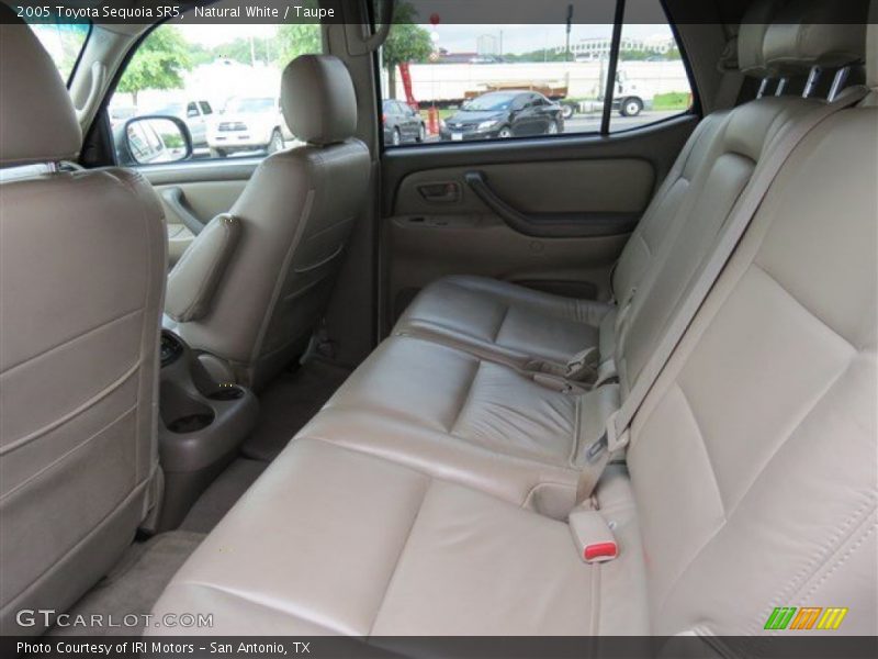 Natural White / Taupe 2005 Toyota Sequoia SR5