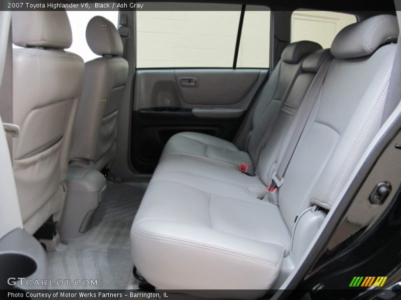 Black / Ash Gray 2007 Toyota Highlander V6