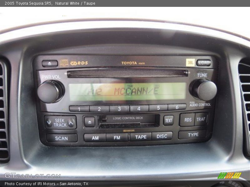 Natural White / Taupe 2005 Toyota Sequoia SR5