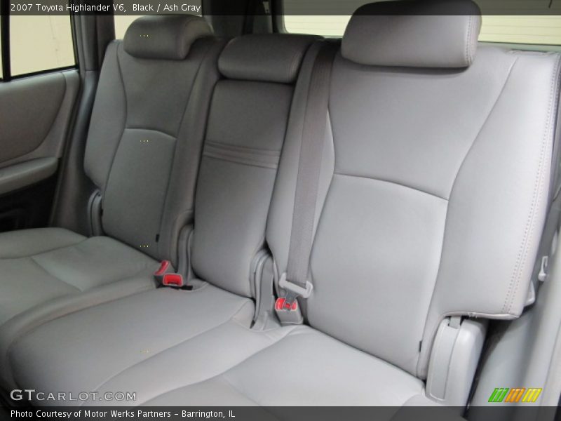 Black / Ash Gray 2007 Toyota Highlander V6