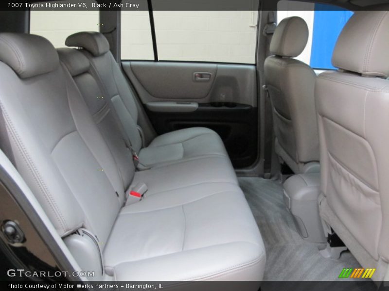Black / Ash Gray 2007 Toyota Highlander V6