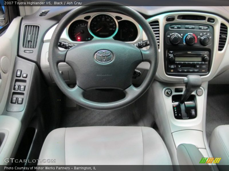 Black / Ash Gray 2007 Toyota Highlander V6