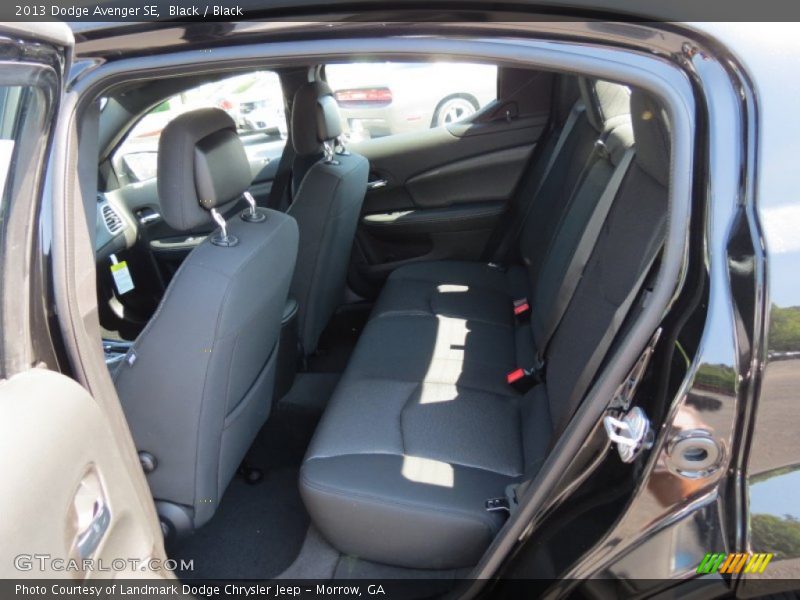 Black / Black 2013 Dodge Avenger SE