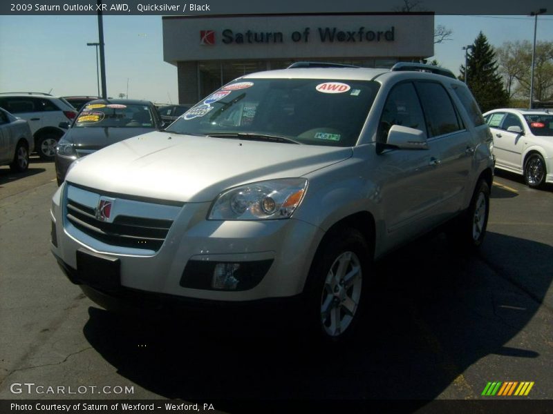 Quicksilver / Black 2009 Saturn Outlook XR AWD