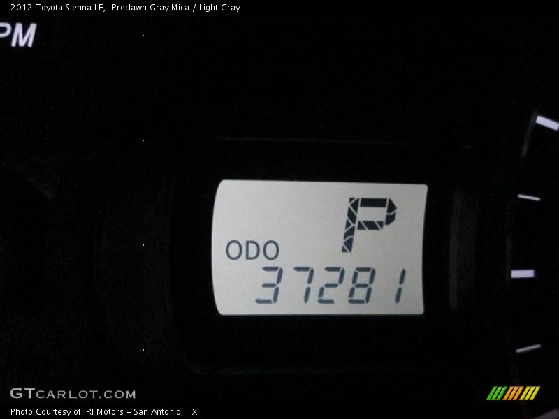 Predawn Gray Mica / Light Gray 2012 Toyota Sienna LE