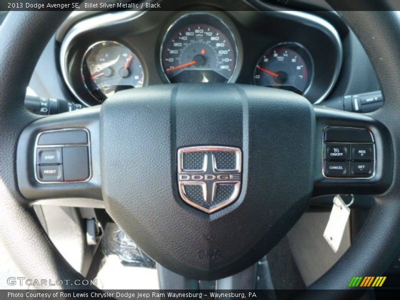 Billet Silver Metallic / Black 2013 Dodge Avenger SE
