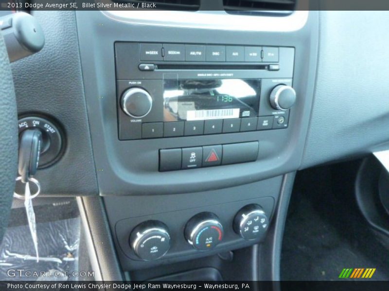 Billet Silver Metallic / Black 2013 Dodge Avenger SE