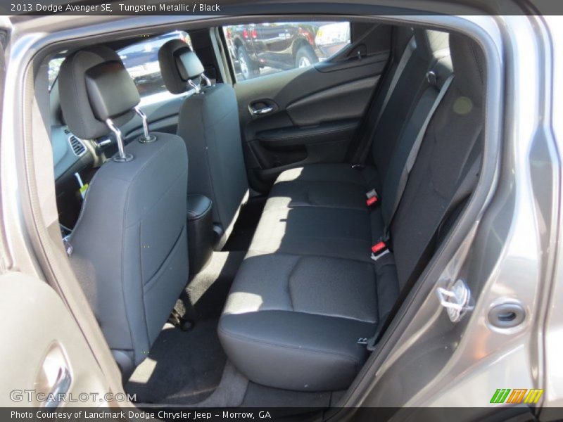 Tungsten Metallic / Black 2013 Dodge Avenger SE