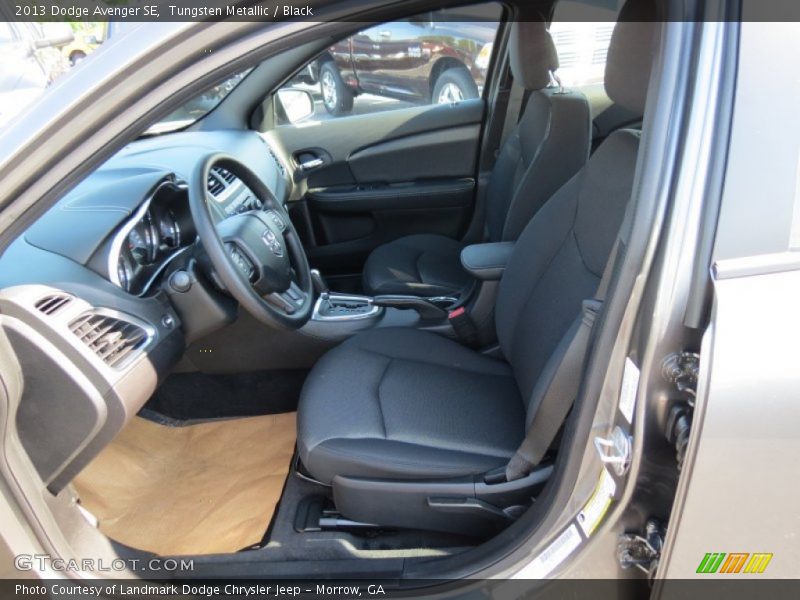 Tungsten Metallic / Black 2013 Dodge Avenger SE