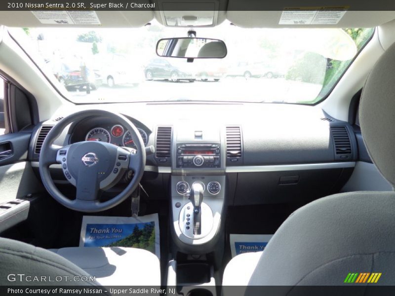 Super Black / Charcoal 2010 Nissan Sentra 2.0 SR