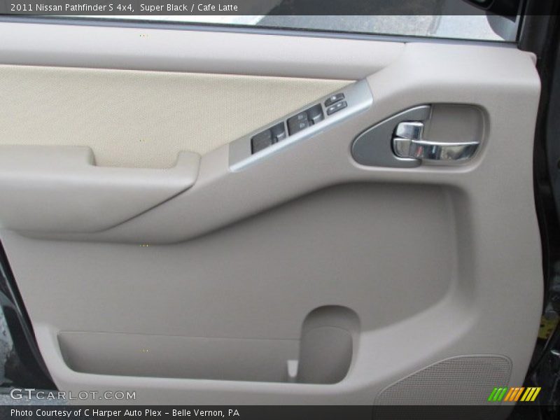Super Black / Cafe Latte 2011 Nissan Pathfinder S 4x4