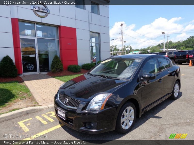 Super Black / Charcoal 2010 Nissan Sentra 2.0 SR