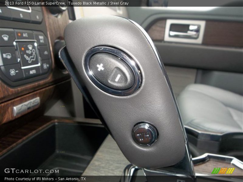 Tuxedo Black Metallic / Steel Gray 2013 Ford F150 Lariat SuperCrew