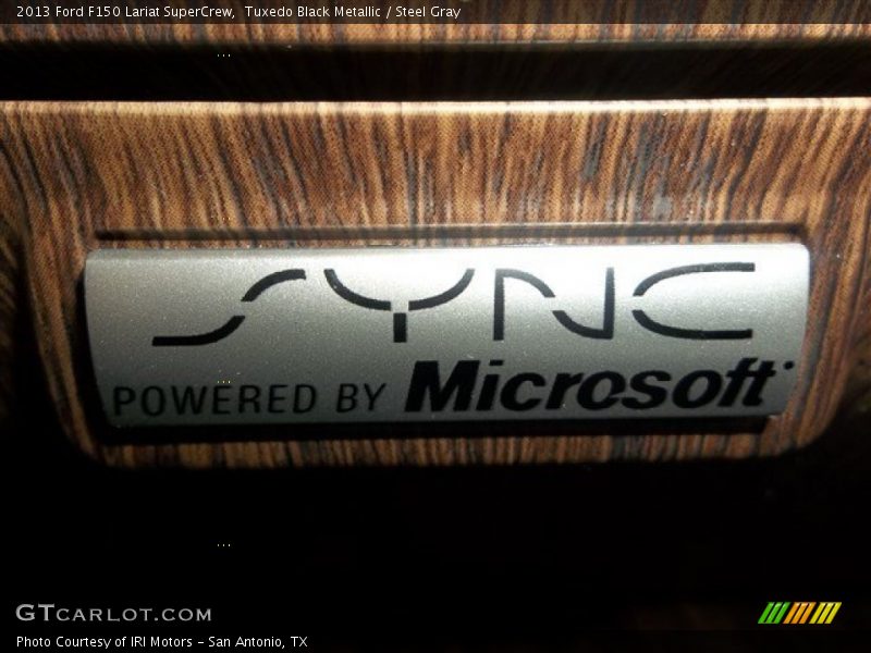 Tuxedo Black Metallic / Steel Gray 2013 Ford F150 Lariat SuperCrew