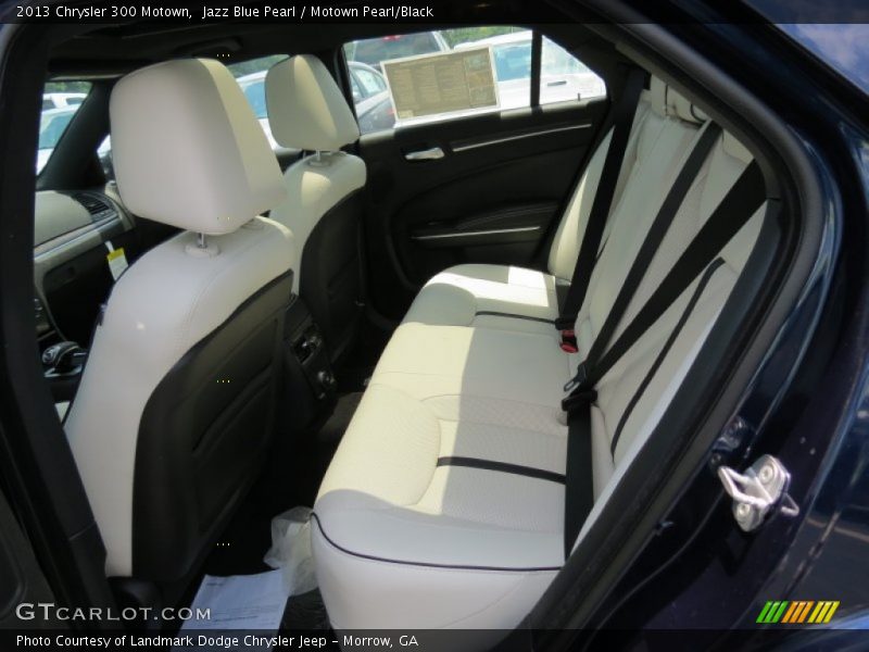 Jazz Blue Pearl / Motown Pearl/Black 2013 Chrysler 300 Motown