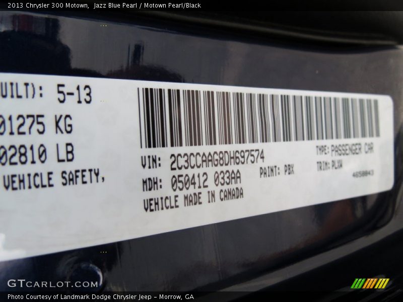 Jazz Blue Pearl / Motown Pearl/Black 2013 Chrysler 300 Motown