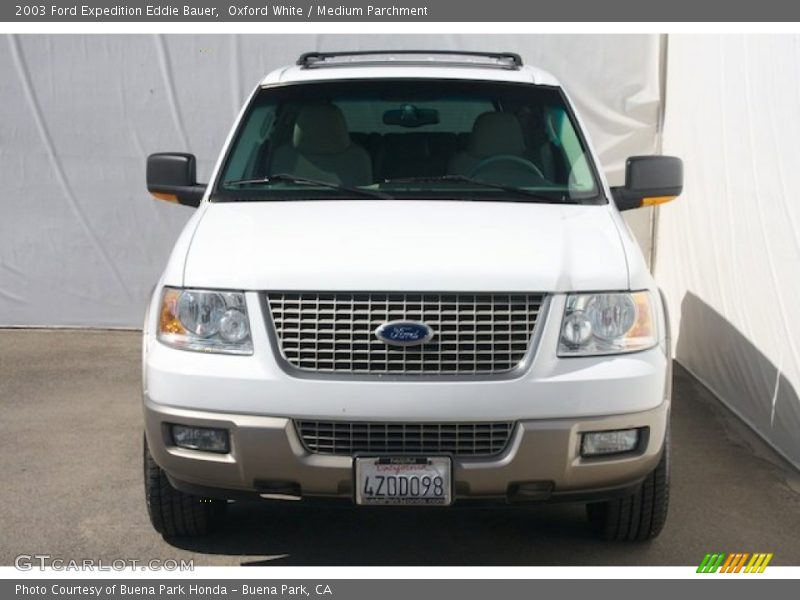 Oxford White / Medium Parchment 2003 Ford Expedition Eddie Bauer