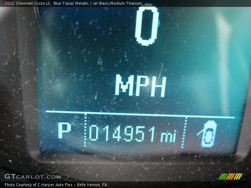 Blue Topaz Metallic / Jet Black/Medium Titanium 2012 Chevrolet Cruze LS