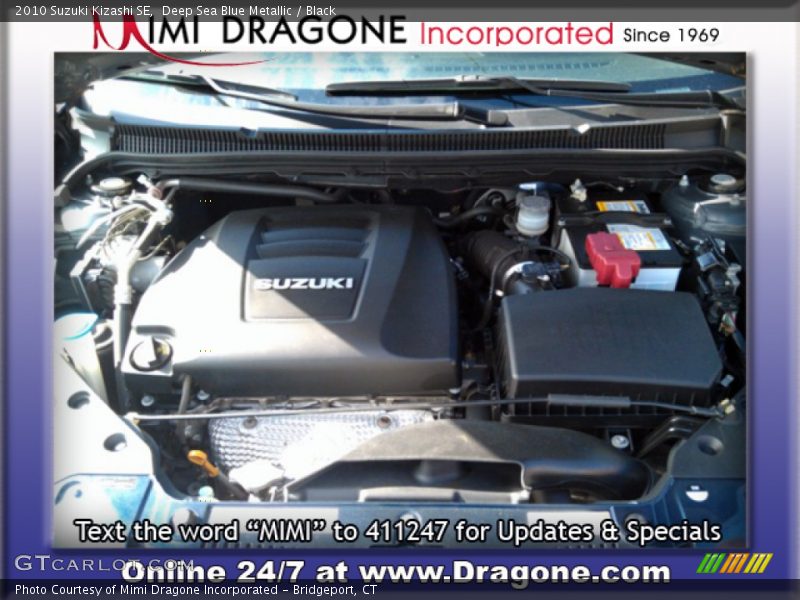 Deep Sea Blue Metallic / Black 2010 Suzuki Kizashi SE