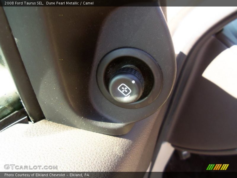 Dune Pearl Metallic / Camel 2008 Ford Taurus SEL