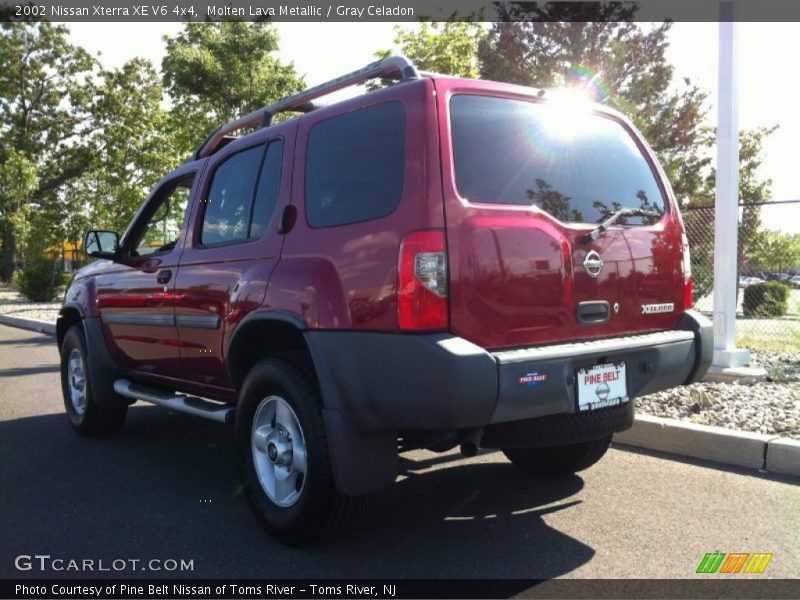 Molten Lava Metallic / Gray Celadon 2002 Nissan Xterra XE V6 4x4