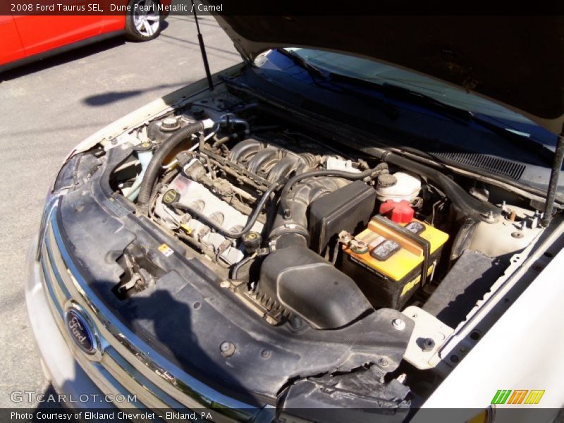 Dune Pearl Metallic / Camel 2008 Ford Taurus SEL