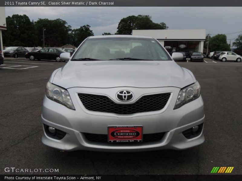 Classic Silver Metallic / Dark Charcoal 2011 Toyota Camry SE