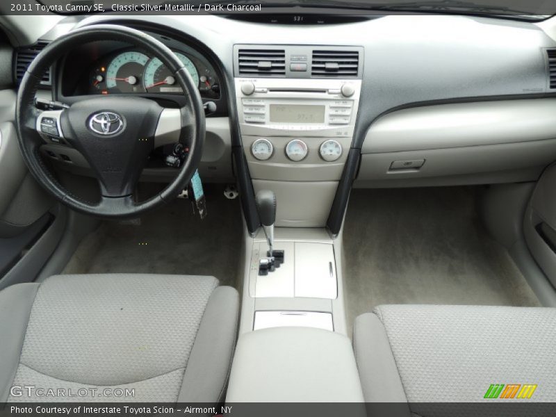 Classic Silver Metallic / Dark Charcoal 2011 Toyota Camry SE