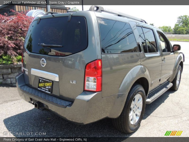 Storm Gray / Graphite 2007 Nissan Pathfinder LE 4x4