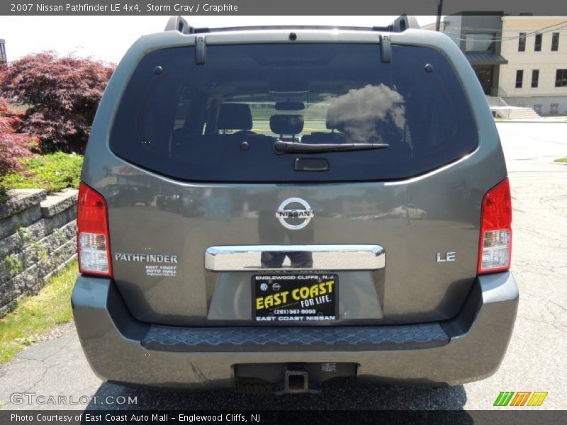 Storm Gray / Graphite 2007 Nissan Pathfinder LE 4x4