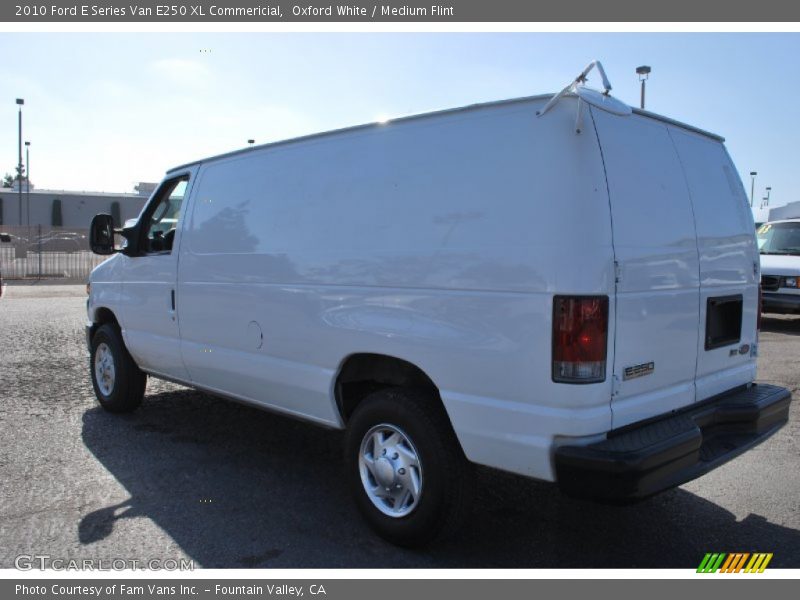 Oxford White / Medium Flint 2010 Ford E Series Van E250 XL Commericial