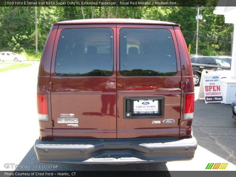 Royal Red Metallic / Medium Flint 2009 Ford E Series Van E350 Super Duty XL Extended Passenger
