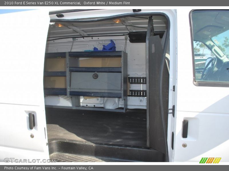 Oxford White / Medium Flint 2010 Ford E Series Van E250 XL Commericial