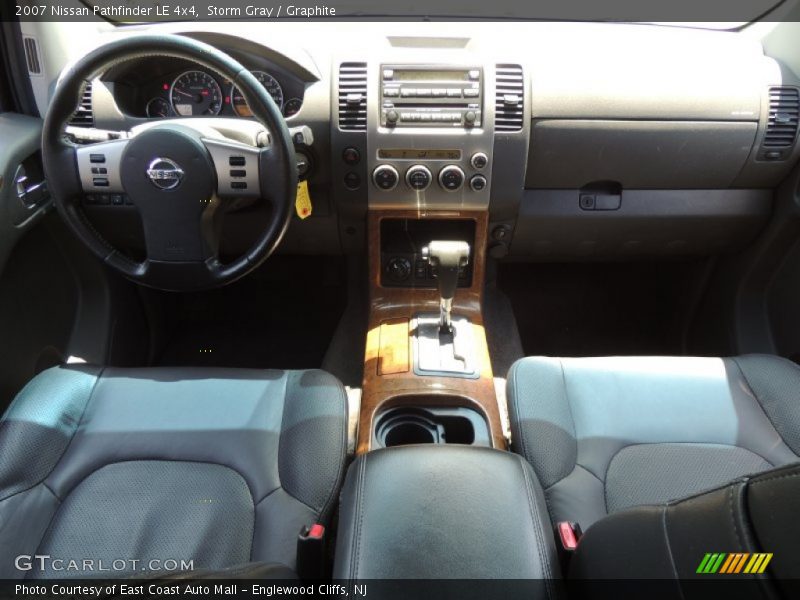 Storm Gray / Graphite 2007 Nissan Pathfinder LE 4x4