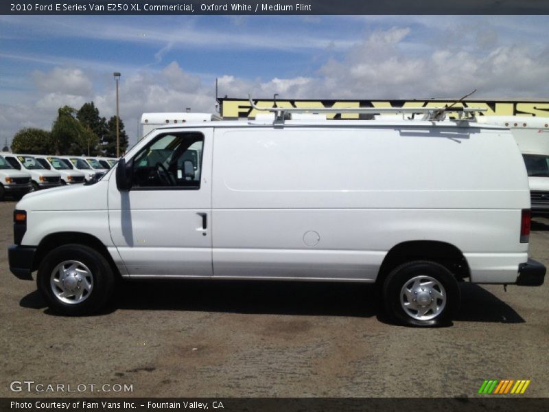 Oxford White / Medium Flint 2010 Ford E Series Van E250 XL Commericial