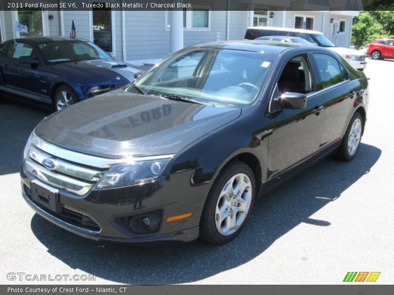 Tuxedo Black Metallic / Charcoal Black 2011 Ford Fusion SE V6