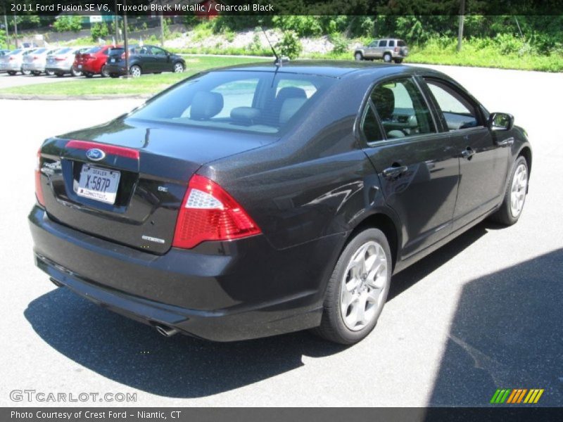 Tuxedo Black Metallic / Charcoal Black 2011 Ford Fusion SE V6