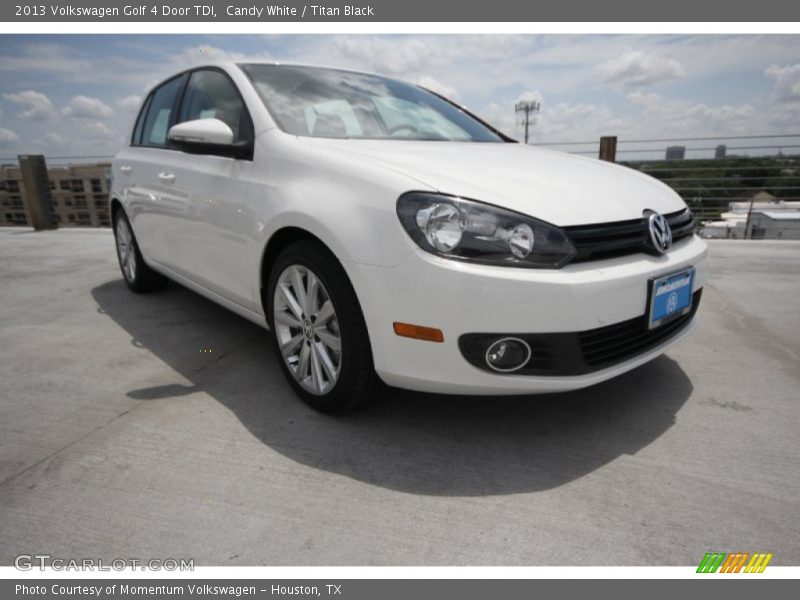 Candy White / Titan Black 2013 Volkswagen Golf 4 Door TDI