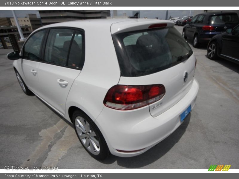 Candy White / Titan Black 2013 Volkswagen Golf 4 Door TDI