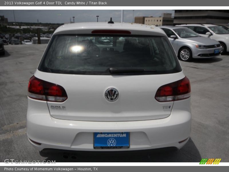 Candy White / Titan Black 2013 Volkswagen Golf 4 Door TDI