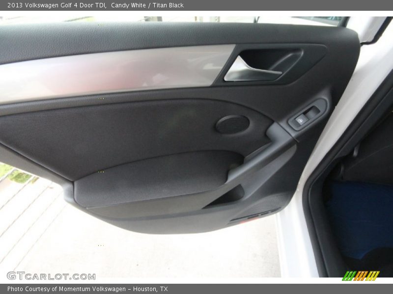 Candy White / Titan Black 2013 Volkswagen Golf 4 Door TDI
